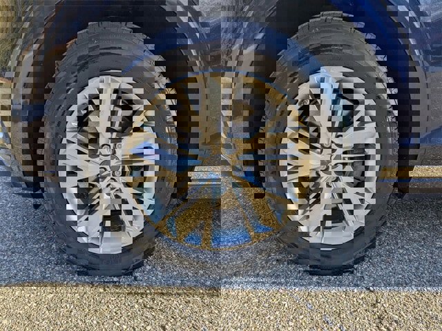 Used 2022 Genesis GV70 2.5T image 21