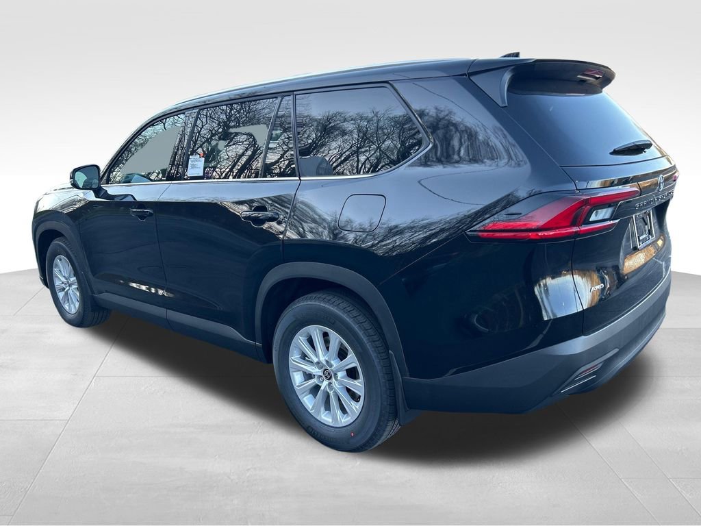 New 2026 Toyota Grand Highlander XLE image 3