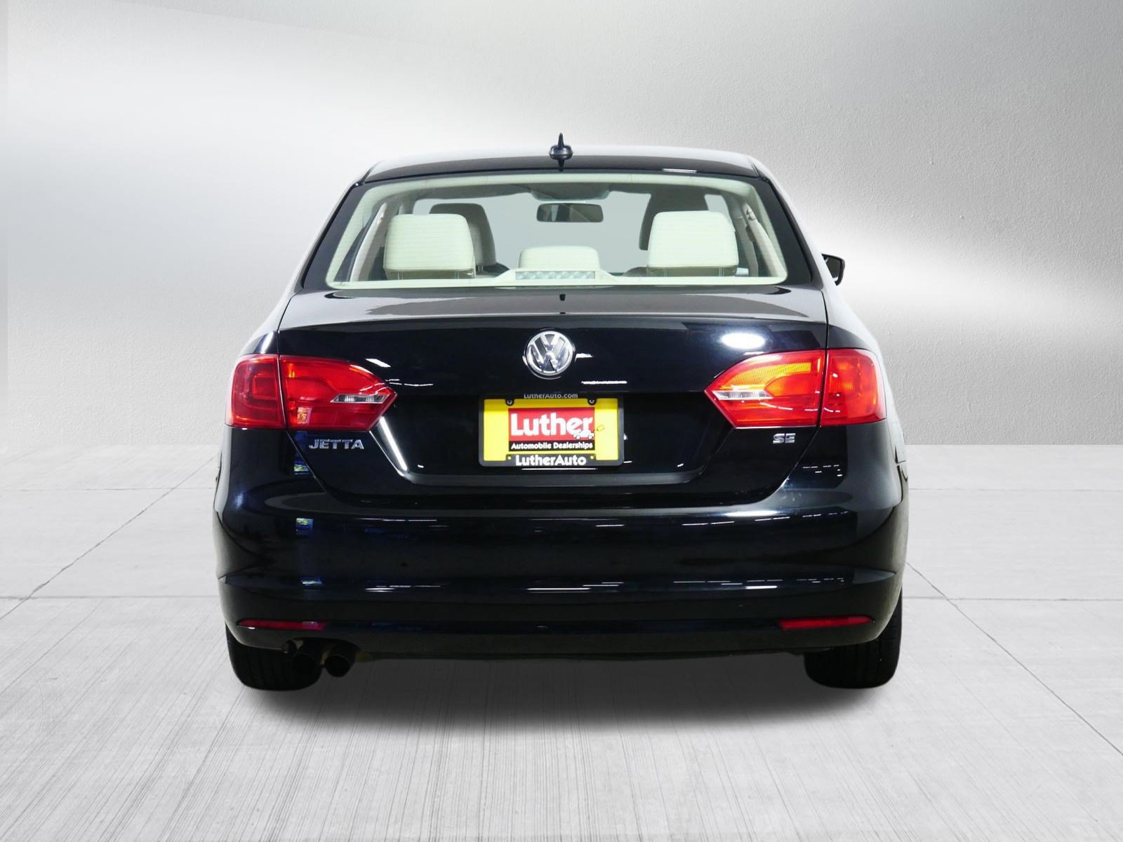 Used 2014 Volkswagen Jetta SE FWD image 6