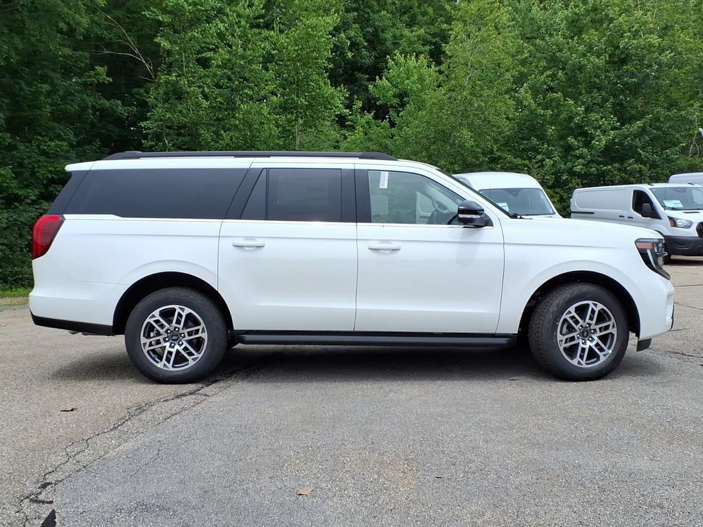 New 2026 Ford Expedition Max Active AWD/4WD image 4