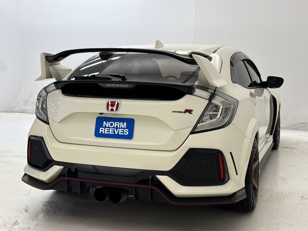 Used 2018 Honda Civic Type R image 10