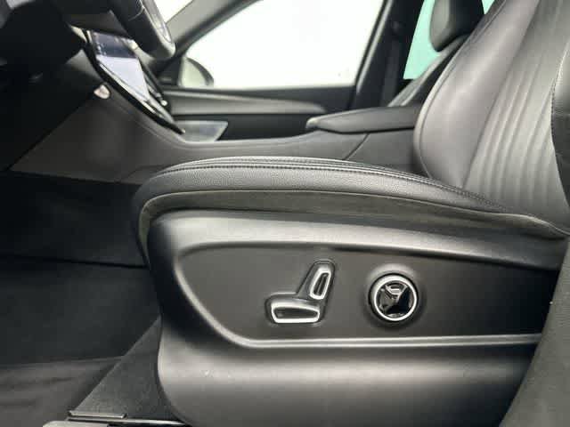 Used 2024 Maserati Grecale GT image 27