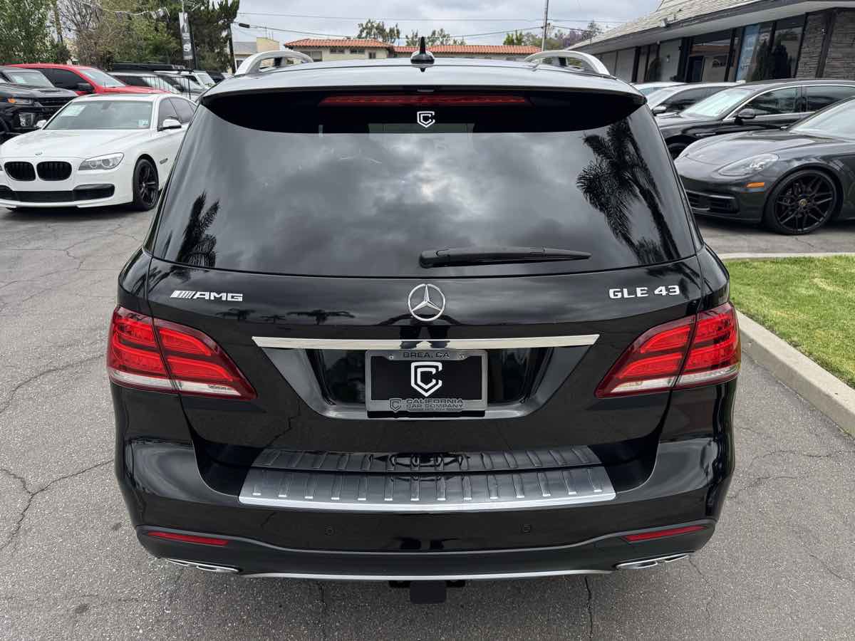 Used 2017 Mercedes-Benz GLE 43 AMG 4MATIC image 5