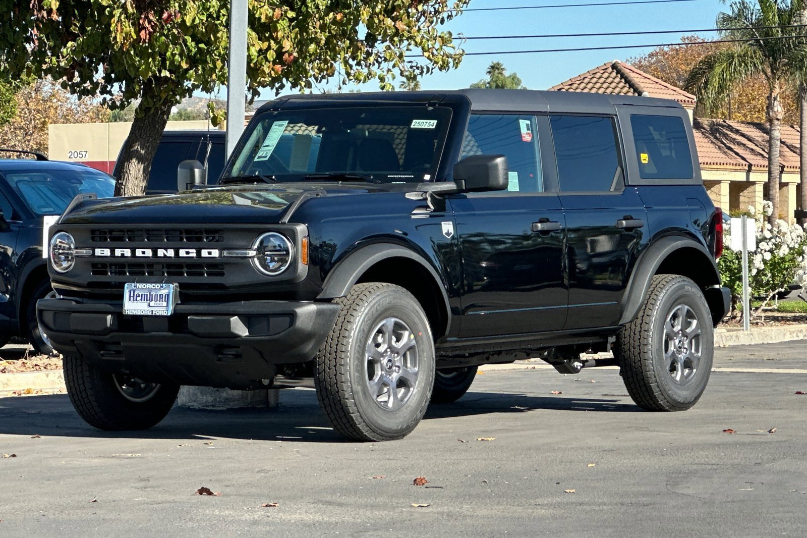New 2025 Ford Bronco Big Bend image 8