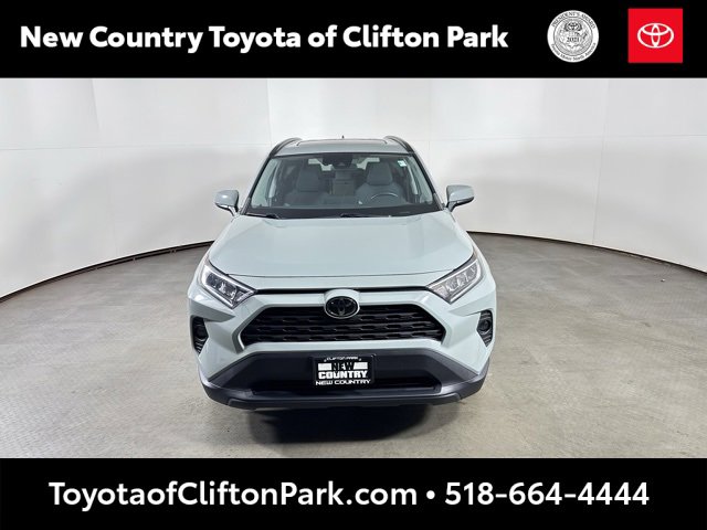 Used 2019 Toyota RAV4 XLE image 8