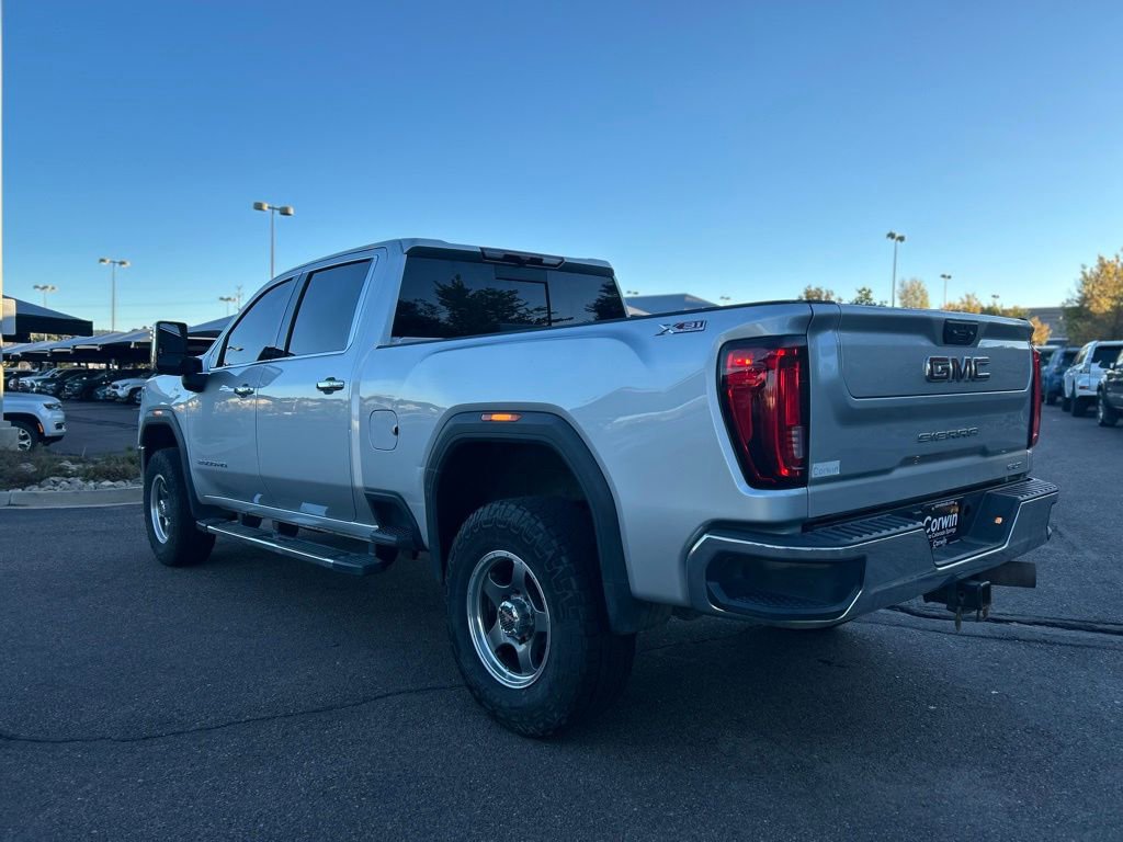Used 2022 GMC Sierra 2500 SLT w/ SLT Convenience Package image 11