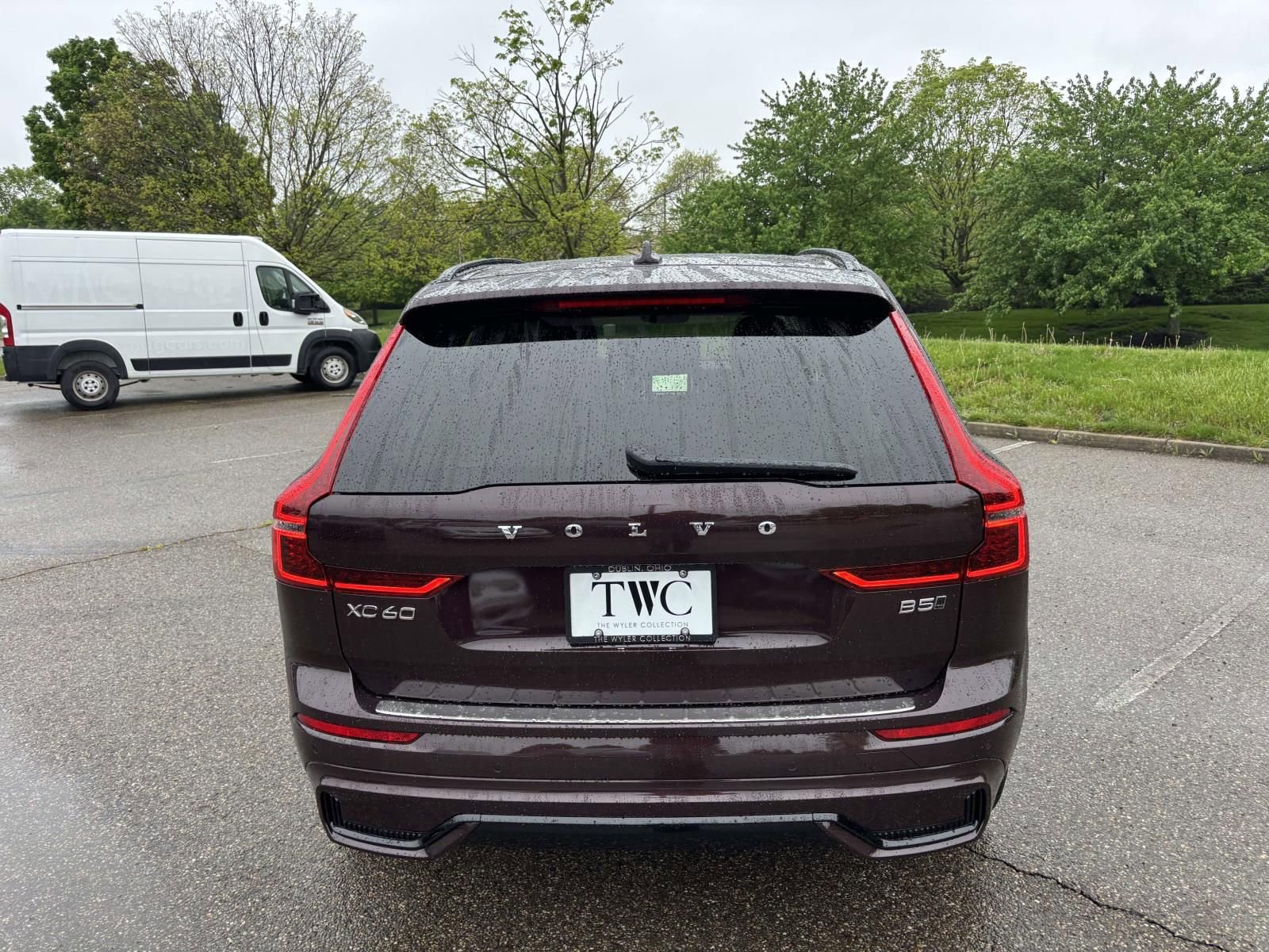 New 2026 Volvo XC60 B5 Plus w/ Protection Package Premier AWD/4WD image 6