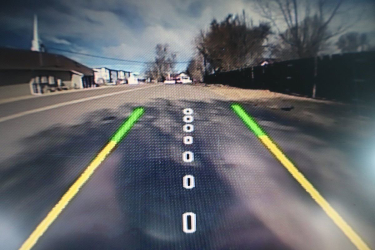 Used 2017 Jeep Cherokee Latitude FWD image 35