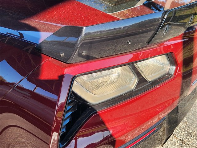 Used 2016 Chevrolet Corvette Z06 w/ 3LZ Preferred Equipment Group image 7