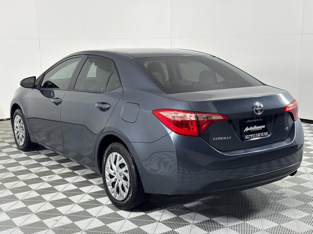 Used 2018 Toyota Corolla LE image 7