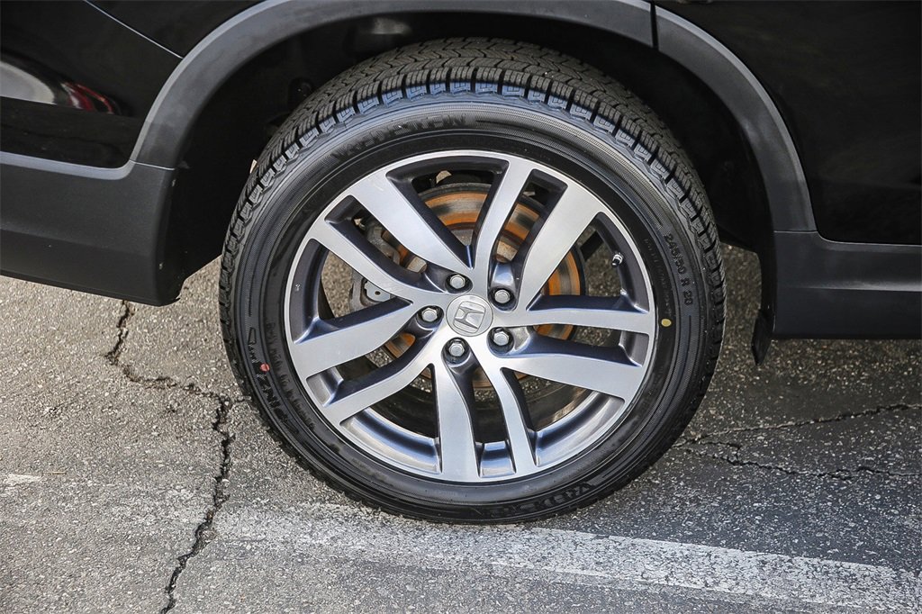 Used 2017 Honda Pilot Touring image 14