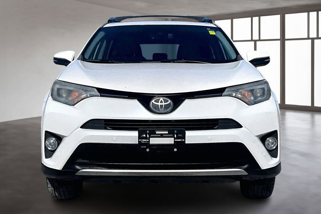 Used 2016 Toyota RAV4 Limited image 2
