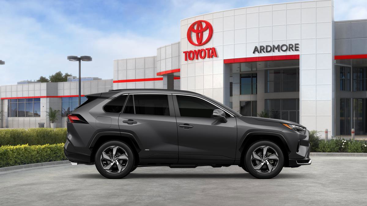 New 2025 Toyota RAV4 SE image 30
