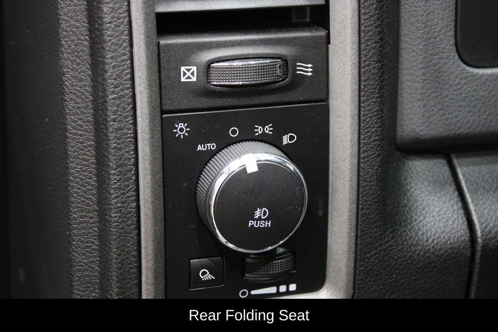 Used 2018 RAM 1500 Express w/ Express Value Package image 17