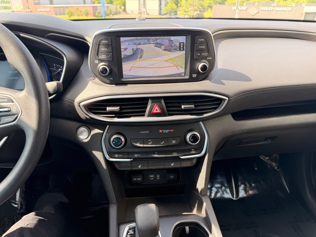 Used 2019 Hyundai Santa Fe SEL AWD/4WD image 18