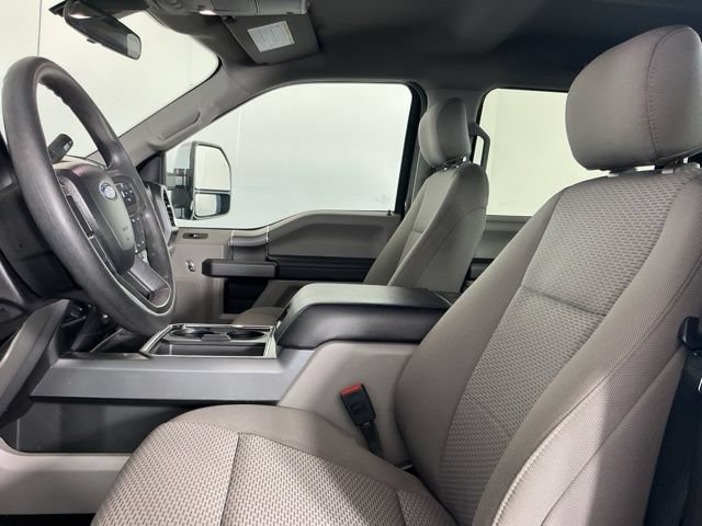 Used 2020 Ford F250 XLT w/ XLT Premium Package AWD/4WD image 9