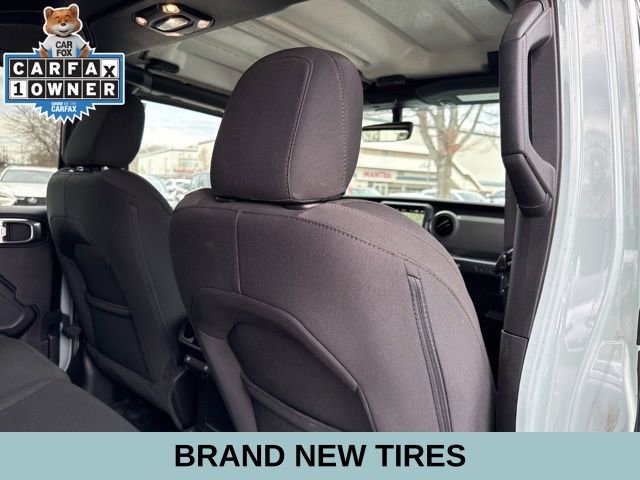 Used 2023 Jeep Wrangler Unlimited w/ Cold Weather Group image 26