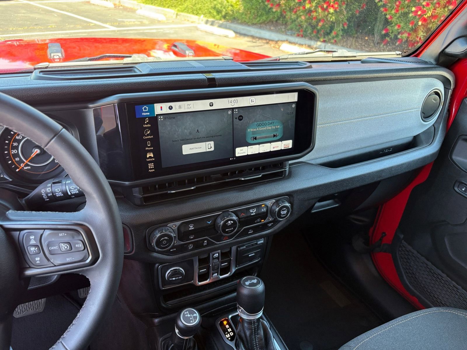 Used 2025 Jeep Wrangler Sport S image 17