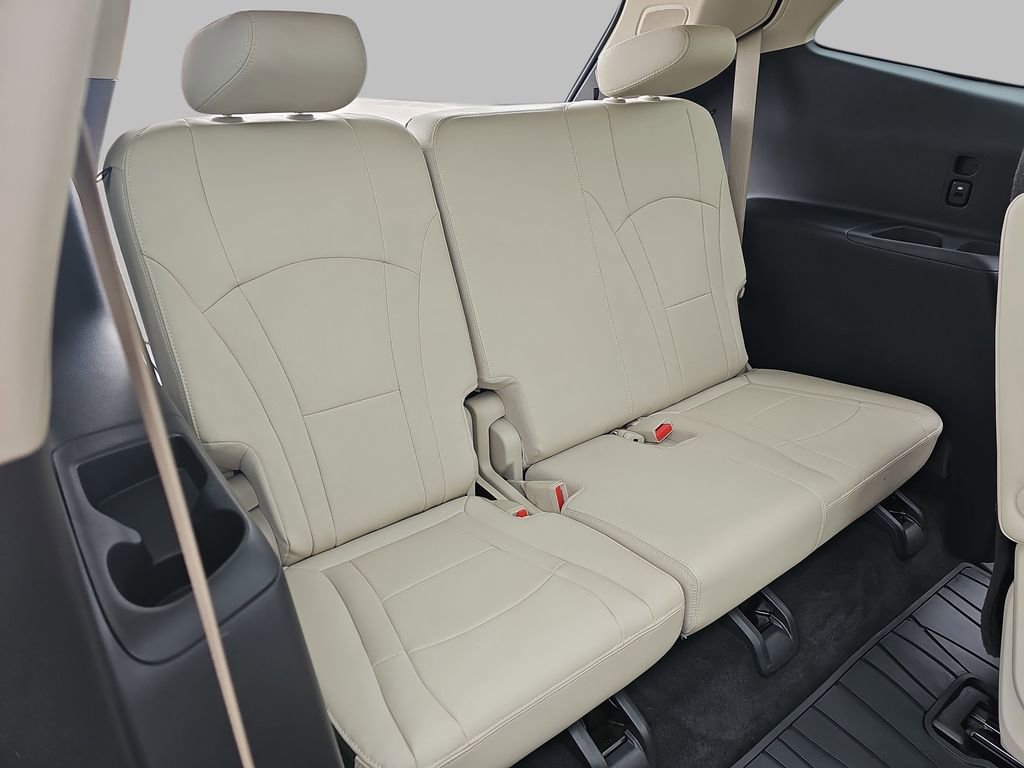 Used 2023 Buick Enclave Essence w/ Experience Buick Package AWD/4WD image 15