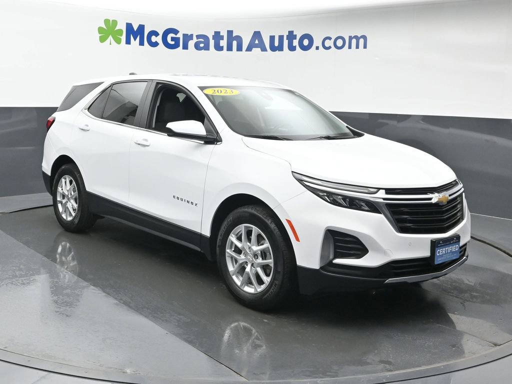 Used 2023 Chevrolet Equinox LT image 2