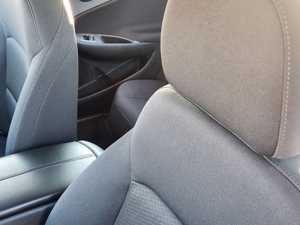 Used 2024 Chevrolet Malibu LT image 16