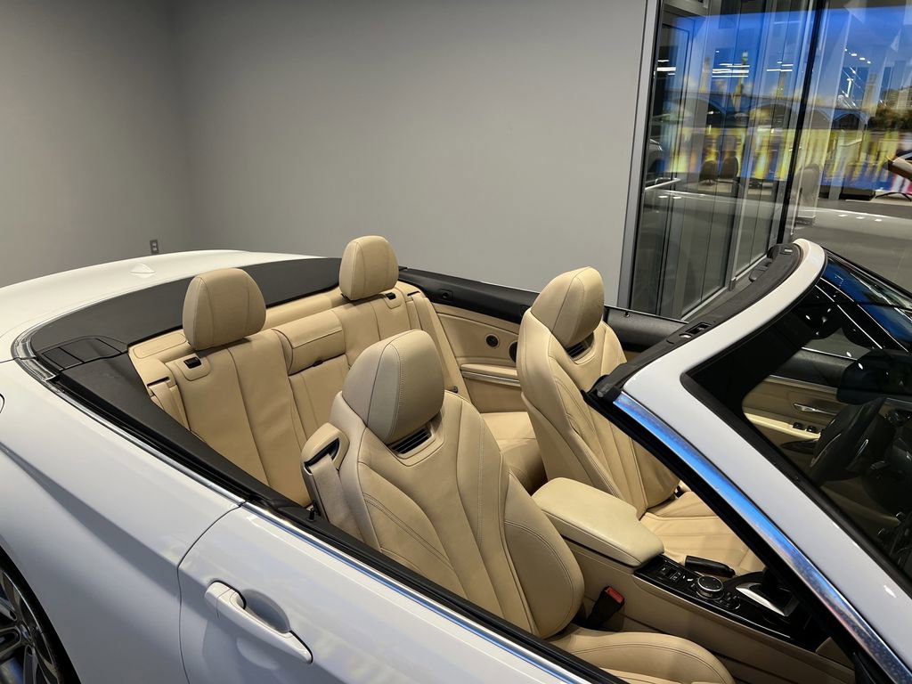 Used 2016 BMW 428i xDrive Convertible image 14