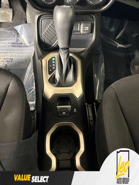 Used 2015 Jeep Renegade Sport w/ Power & Air Group FWD image 13
