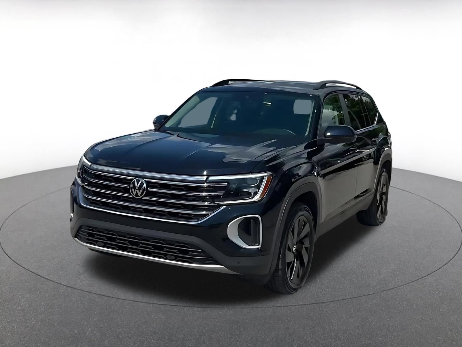 Used 2026 Volkswagen Atlas SE FWD image 6