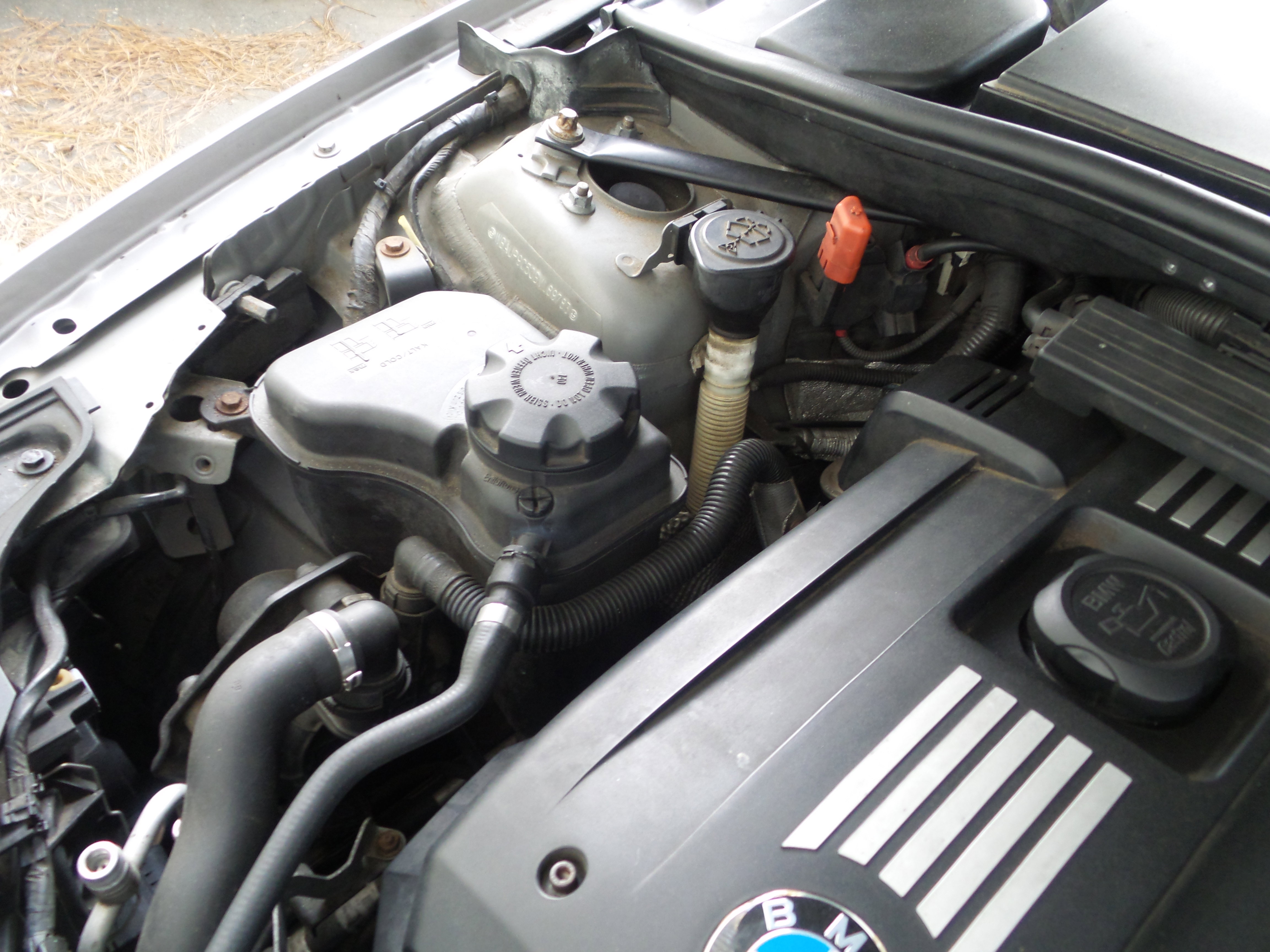 Used 2011 BMW 128i 2dr Cpe 128i SULEV image 12