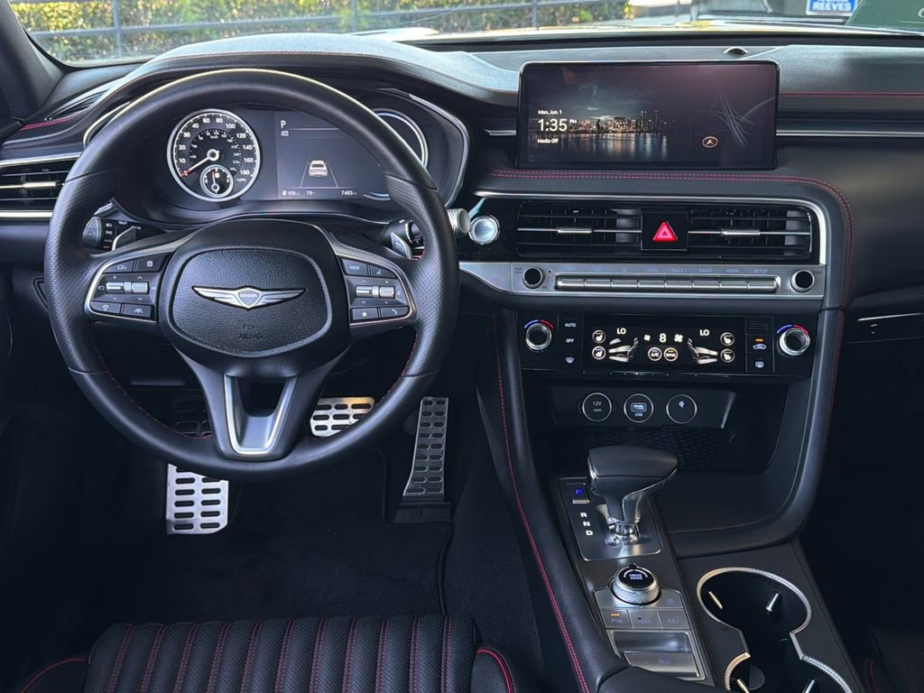 Used 2025 Genesis G70 2.5T w/ Sport Prestige Package RWD image 15