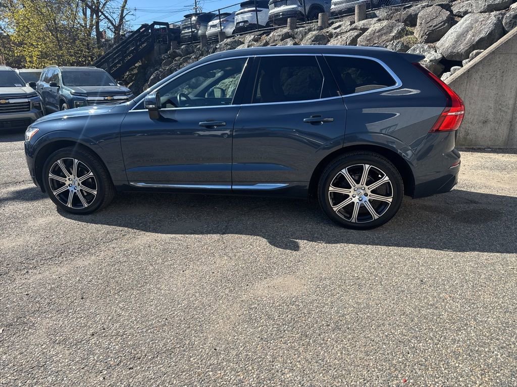 Used 2020 Volvo XC60 T5 Inscription w/ Protection Package Premier AWD/4WD image 2
