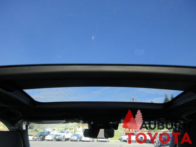 New 2026 Toyota Crown Signia image 9