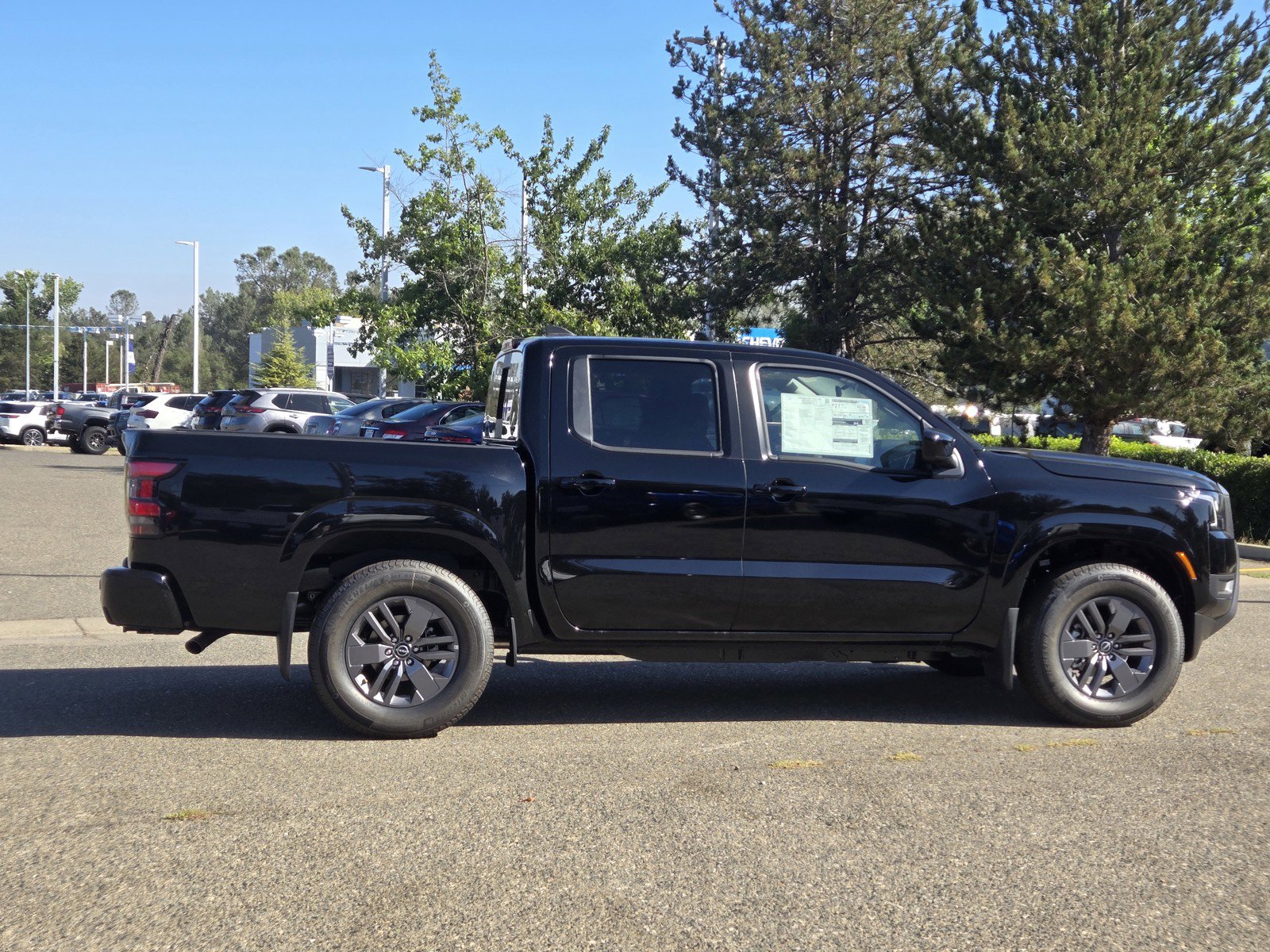 New 2026 Nissan Frontier SV w/ SV Convenience Package RWD image 3