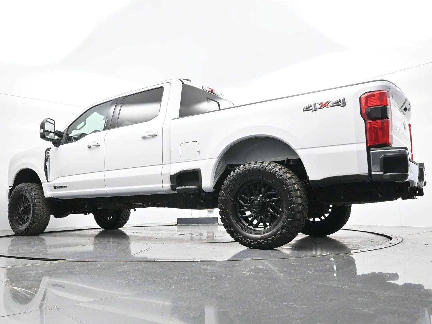 Used 2024 Ford F250 Lariat AWD/4WD image 41