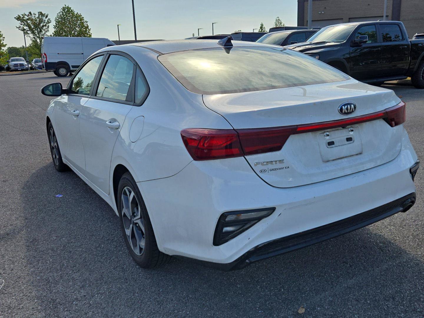 Used 2021 Kia Forte LXS FWD image 5