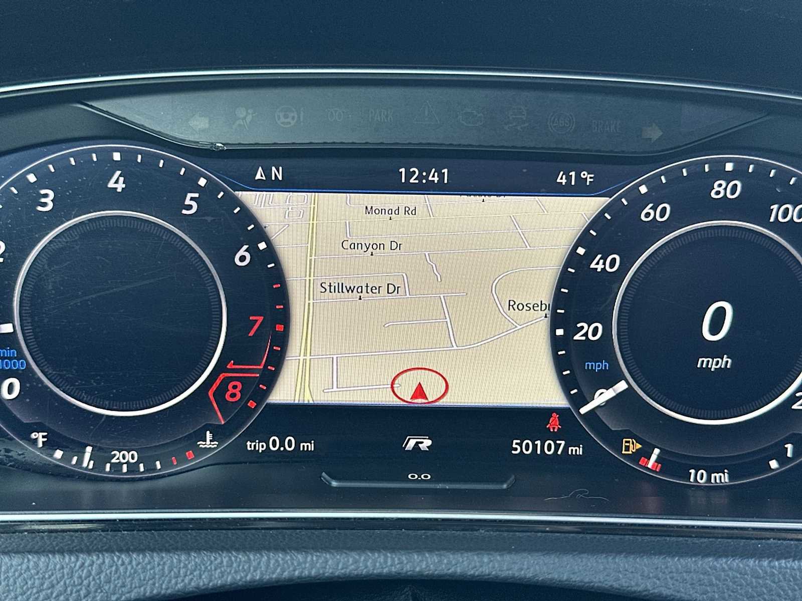 Used 2018 Volkswagen Golf R 4-Door image 10