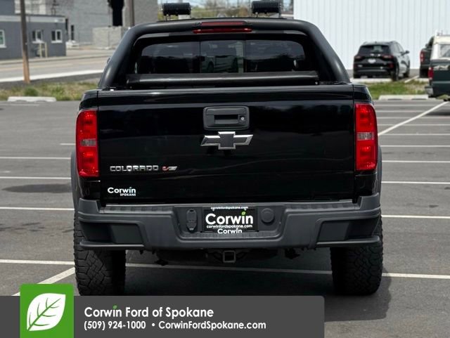 Used 2018 Chevrolet Colorado ZR2 w/ ZR2 Midnight Special Edition AWD/4WD image 17