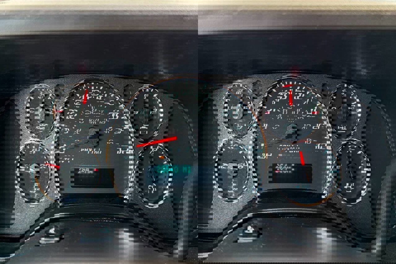 Used 2022 GMC Savana 2500 w/ Driver Convenience Package image 20