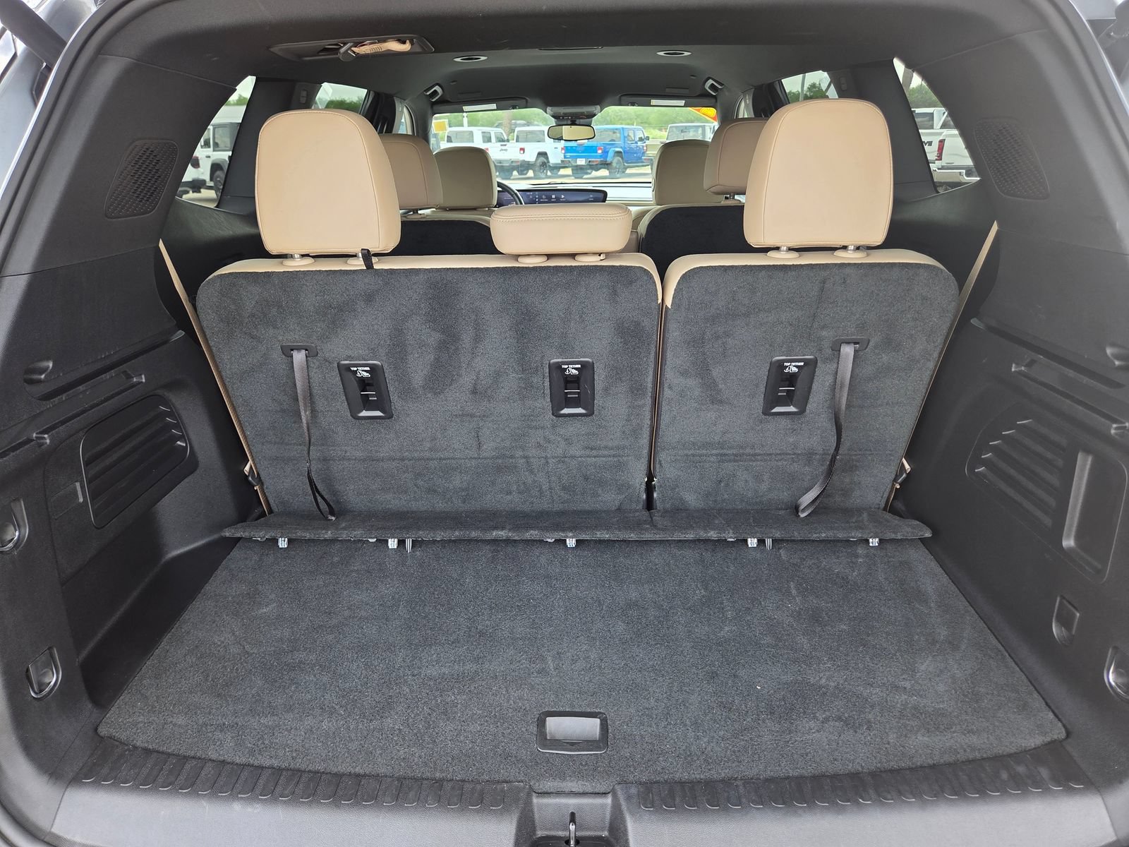 Used 2026 Buick Enclave Preferred FWD image 25