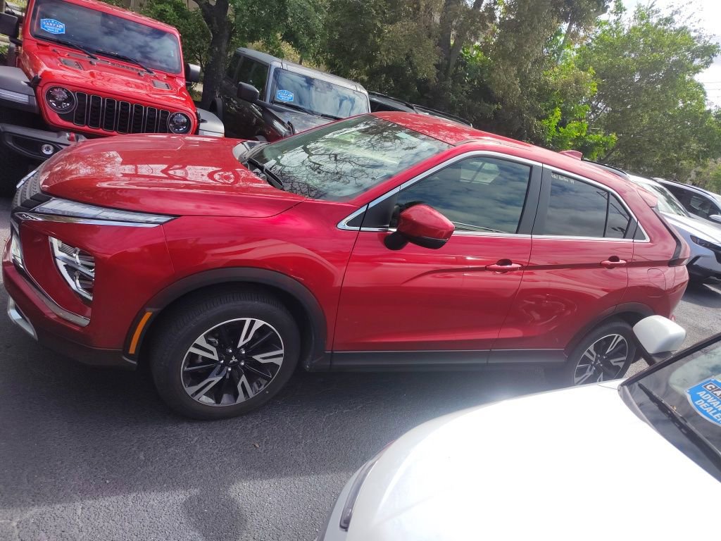 Used 2025 Mitsubishi Eclipse Cross SE AWD/4WD image 2