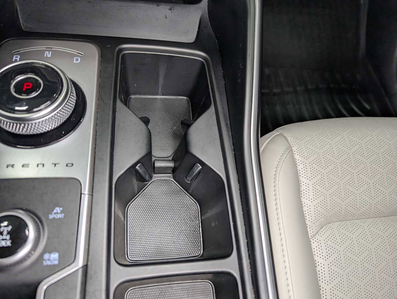 Certified 2023 Kia Sorento EX image 28