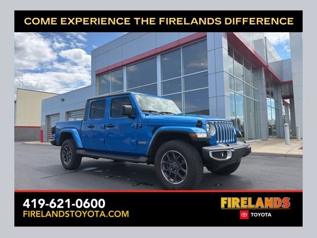 Used 2022 Jeep Gladiator Overland w/ Popular Equipment Package AWD/4WD image 1