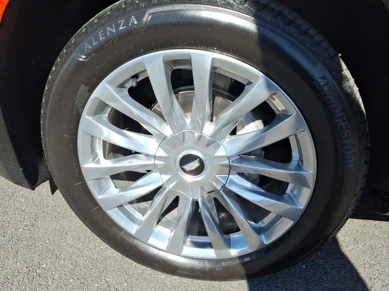 Certified 2023 Cadillac Escalade ESV Premium Luxury w/ Performance Package AWD/4WD image 8