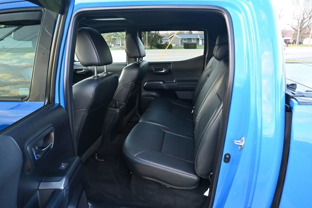 Used 2020 Toyota Tacoma TRD Sport w/ TRD Premium Sport Package image 24