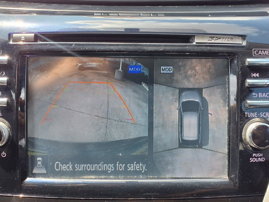 Used 2015 Nissan Murano SL w/ SL Technology Package FWD image 11