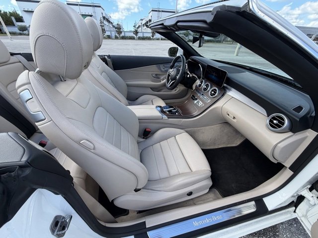 Used 2021 Mercedes-Benz C 300 Cabriolet image 10