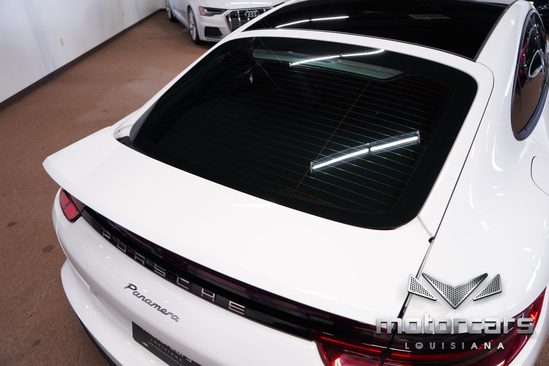 Used 2018 Porsche Panamera image 14