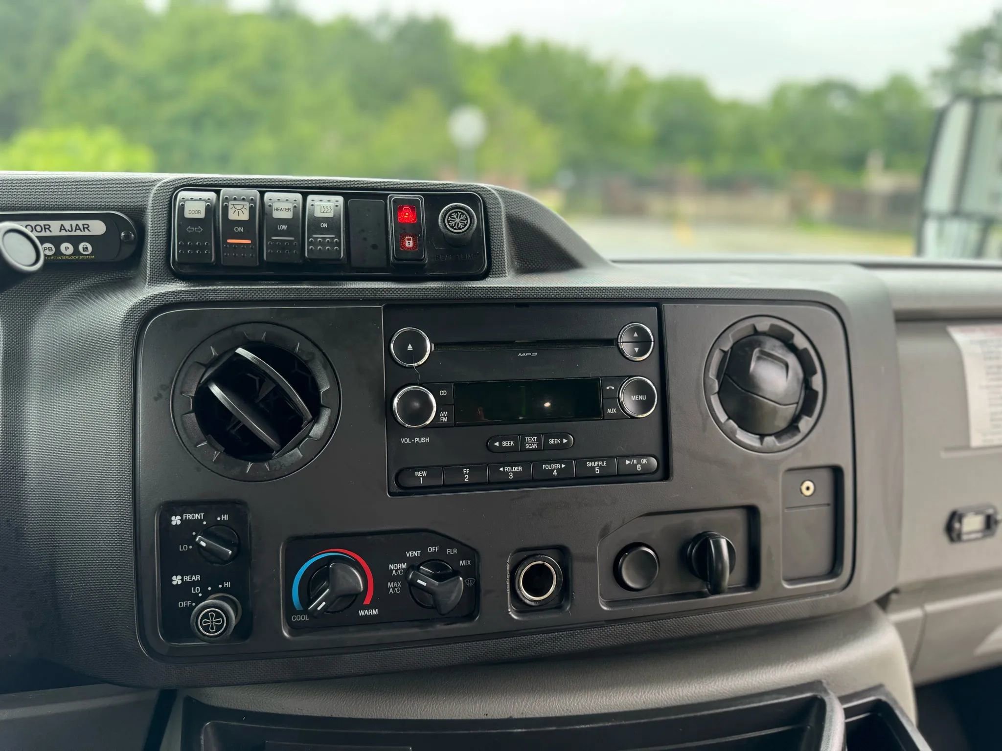 Used 2015 Ford E-450 and Econoline 450 Super Duty w/ Shuttle Bus Prep Package RWD image 12