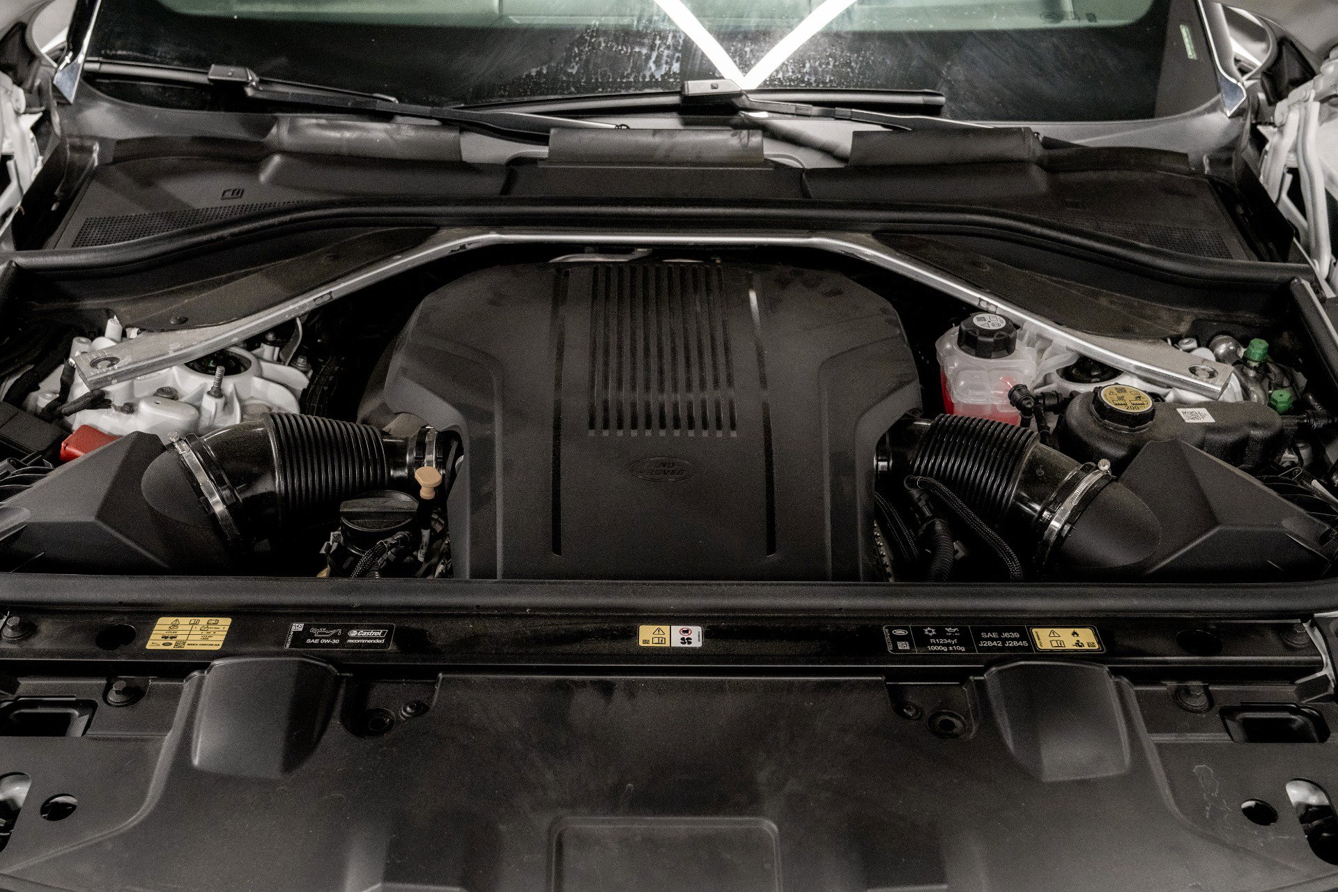 Used 2024 Land Rover Range Rover Autobiography image 11