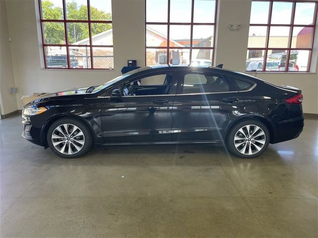 Used 2019 Ford Fusion SE image 7